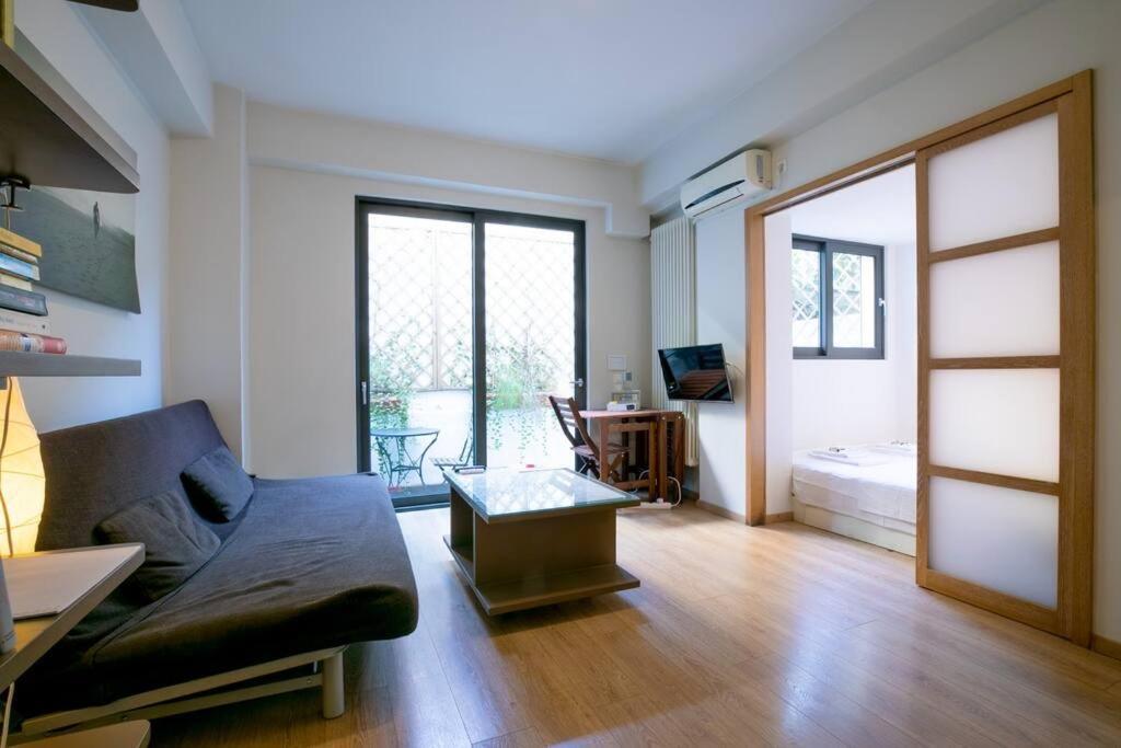 Plaka'S Quality Studio เอเธนส์ ภายนอก รูปภาพ